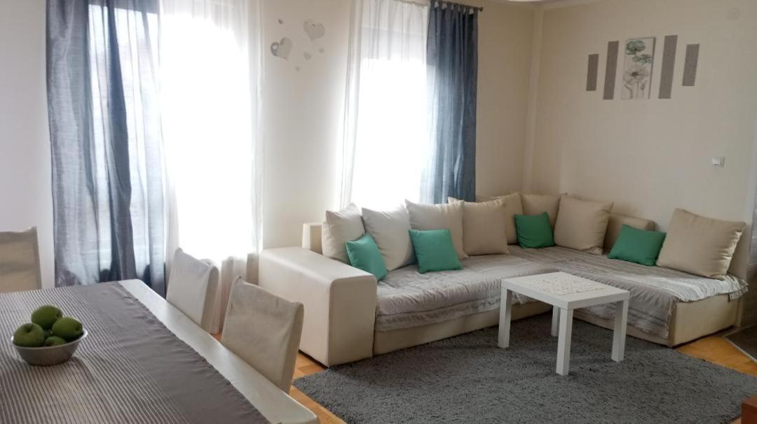 Apartman Gana Altina Lux Belgrade Extérieur photo